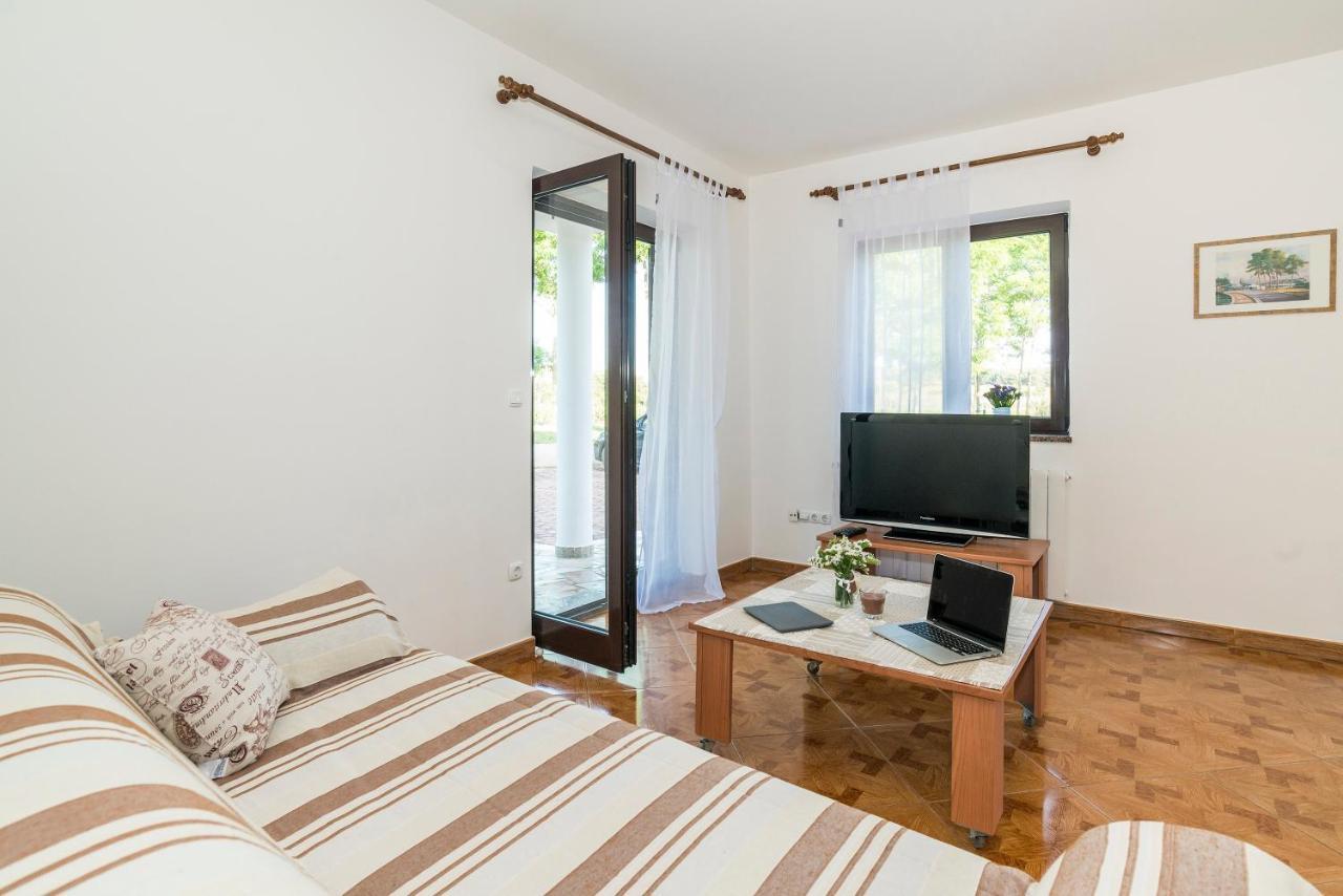 Apartments Vienna Zambratija  Quarto foto